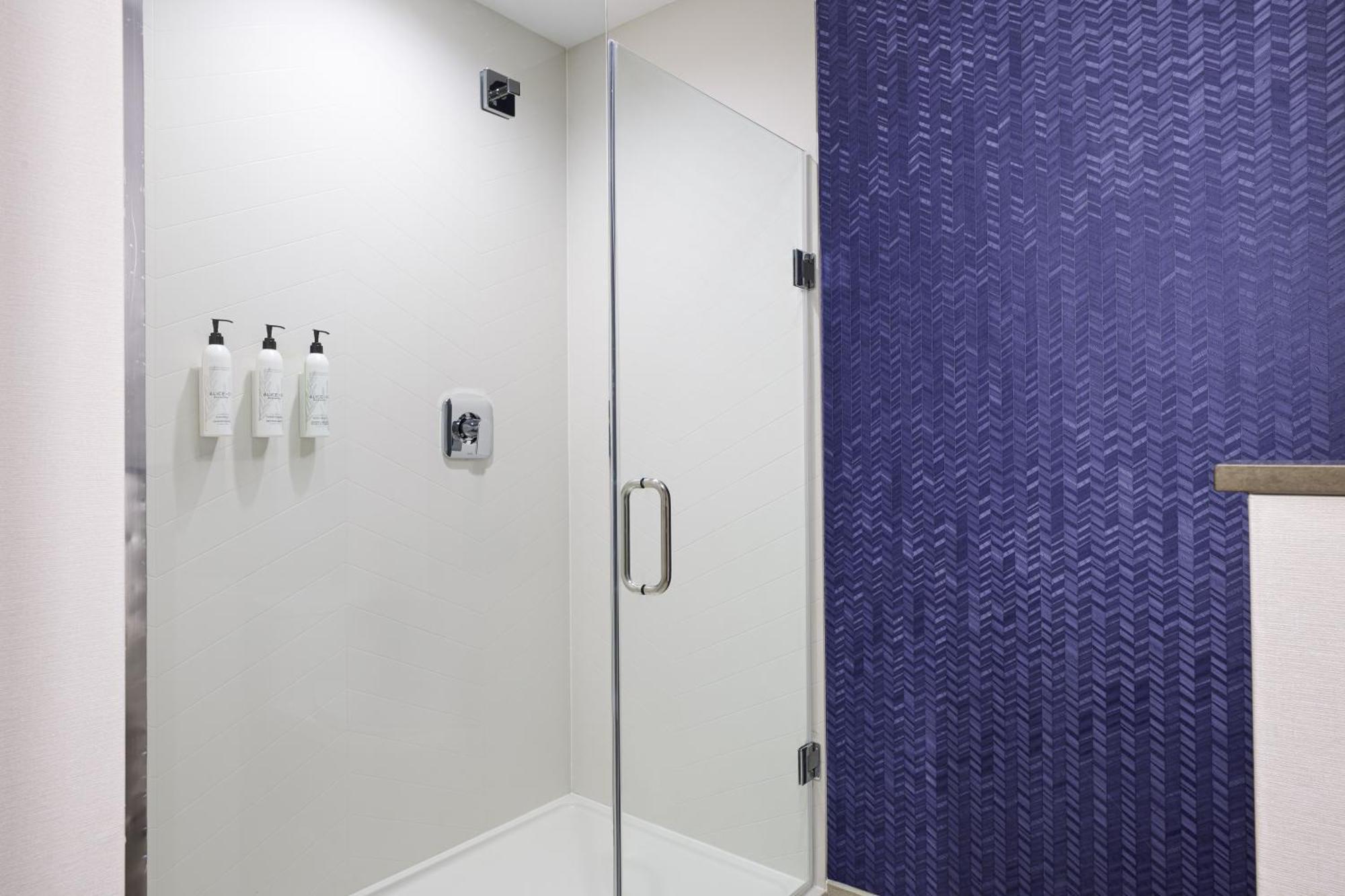 Fairfield By Marriott Inn & Suites Cincinnati Oakley Екстер'єр фото