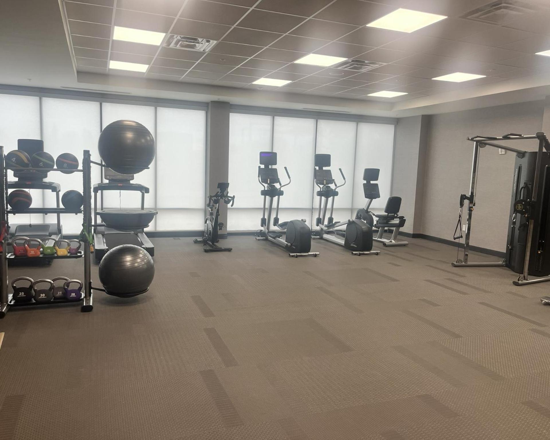 Fairfield By Marriott Inn & Suites Cincinnati Oakley Екстер'єр фото